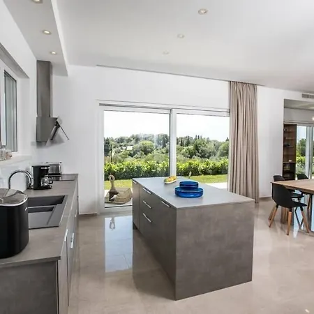 X Modern Family Villa Orasac 奥拉萨奇